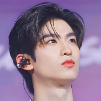 crescendo010409's profile picture. 