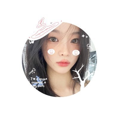 lolicipss's profile picture. ⋆｡˚🧺🐟 the kitten chef has arrived~ tray includes blushy milk files, sparkle bowls & ふわにゃん robux ~