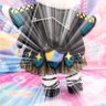 isegani_sanrio's profile picture. メルちゃんの虹色尻尾と下向いた時のお口が好きです。