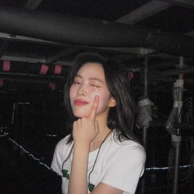 swttypuduu's profile picture. selamat datang di flowies store,
testi : https://t.co/TRMZoOMz0I