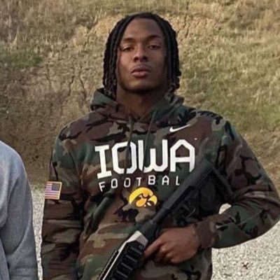 Hawkeye fan | Degenerate Gambler & lover of craps | 7.6 Handicap | 1st ballot troll HOF’er | opinions are my own and do not reflect my employer | unemployed