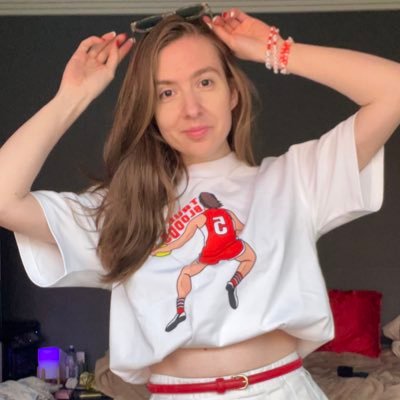 Known as one of Twitter’s loud AFLW voices. Sports designer & that girl from @TRUEBLOODSPODDY