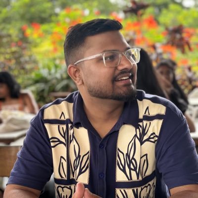 25 || SDE-2 @jungleegames || Flutter dev 🚀 || Posting about code ,tech, memes !