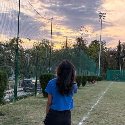 vanshi_kaa22's profile picture. Más feliz que nunca🤞🏻