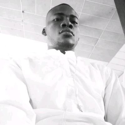 Dr.activiste pro-démocratie| optimiste | soldat intrépide | Défenseur des droits humains| Sympathisant à la @RX | Bâtisseur ASBL @AJIBO
militant @lucha 🇨🇩