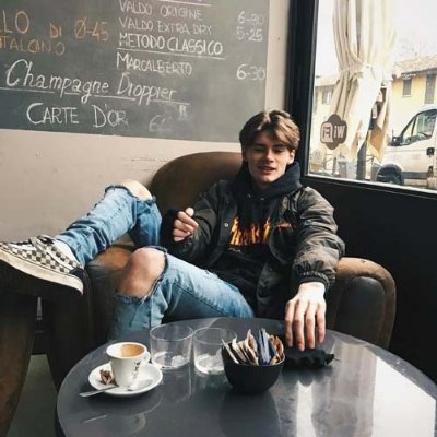 Georgia01967458's profile picture. 