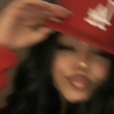 Blogger | ContentCreator | GraphicDesigner | Web3 Enthusiast | Motivator | Gist & Gossip Plug | your Nurse |Memer | DM for Ads | No love just cruise