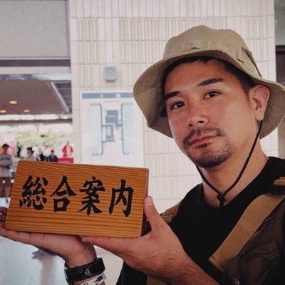 映画レビュアーで喫茶店主たまにラジオパーソナリティー☕️📻📝🏳️🌈 MRTラジオ「田代くるみのカルチャークラブ」映画部担当 ご依頼ありましたら▼ tonkotsu.0707@gmail.com