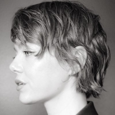 biggest Emma *Emily* Stone fan of finland you will ever meet , and i watch lot of movies and i love music ENG / sometimes FIN tweets