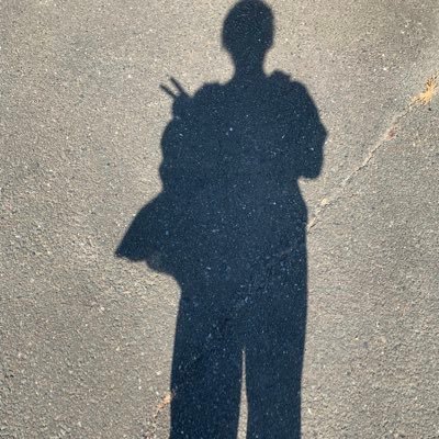 07 🚺 細くはない