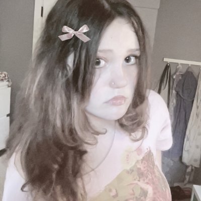 ⋆. 𐙚 ˚ she/they ~ 15 .ᐣ.ᐟ audhd ⊹ bpd ~ ugw ;; 30kg .ᐟ ᢉ𐭩 ૮ ․ ․ ྀིა
༘༘† block dont report .ᐟ ᢉ𐭩 ~ ana y mia ໒꒱ ‧₊˚