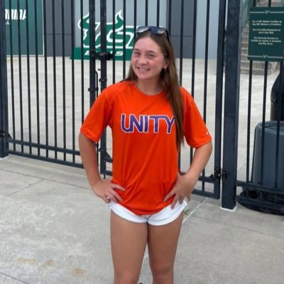 NJ Unity 14U Torres/Plath 2029🙌(P/MID/OF)🥎2024 USA Softball All American🇺🇸 .Venezuela National Team 15U🇻🇪GPA: 4.0📚CWHS 🥎Isabella.marcano.2029@gmail.com