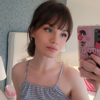 27 ✩ INFP ˚*•✩•*˚*•✩•*˚ Your local sleepy vampire ✩
Tekken Lili ✩ League Soraka ✩ MonHun HH ✩ FFXIV ✩ Hobby artist 👩🏻🎨
I stream sometimes ✩ Raccoon lover🦝