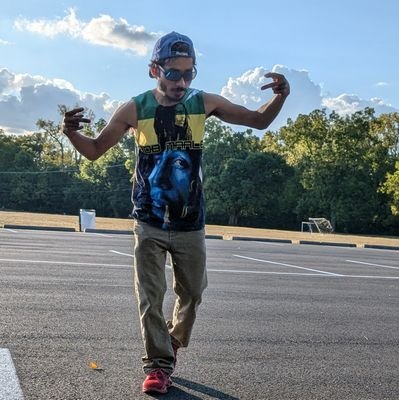 Bird284415's profile picture. 