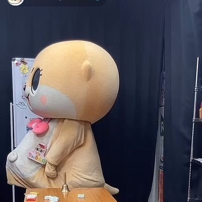 💯때로는 상상했던 모습에서 벗어나, 실제로 살고 있는 이야기 속에서 기쁨을 찾는 법을 배워야 합니다.🤗🙏
팔로우해 주세요.
감사합니다.👍😊