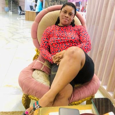 Jesus' Daughter! Movie Lover! Mama Viva! Entrepreneur! Deals on different types of soaps and detergents! Chelsea FC💙💙!
OBEDIENT Supporter
