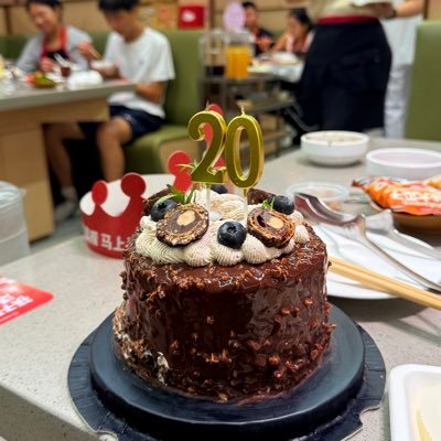 Shshxb904's profile picture. Love Flight simulator