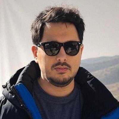 به تجارت و جغرافیا علاقه دارم||Businessman focusing on exports to East Asia