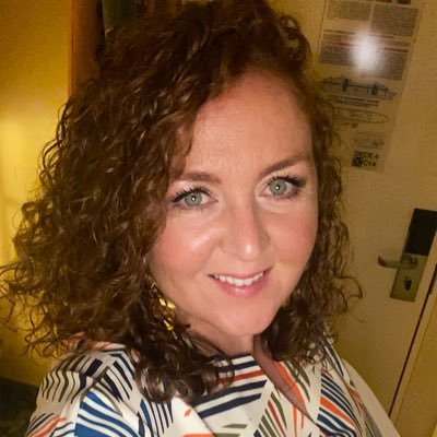 Birmingham based. Loves fancy dress, good food, good drink 🍹 🍺🥂 and unique experiences! https:https://t.co/r2umRL0OmV