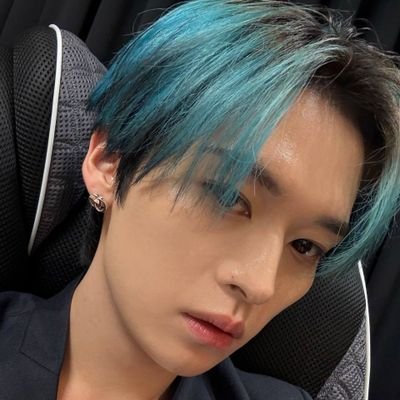 ❛ bloo enthusiast | forcebook loverˊ | 19 soon | 🤍