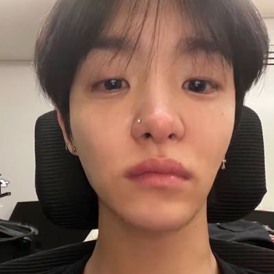 🍒🧸..Jihoon girl! i l▯ve Jihoon *지훈 사랑해* 💬 #スイートラブ・ふわふわでキラキラな「いいね」たち🍓🌟📮🗺️ ジフンの軌道をぐるぐるお散歩中だよ ^_____^ 🐶💕 #지훈 #트레저