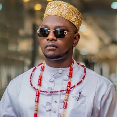 evyno216's profile picture. Lawyer, politician and entrepreneur