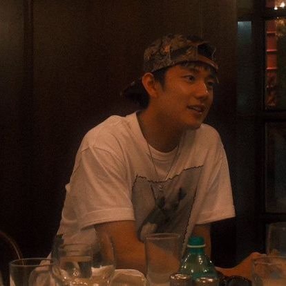 vvarisssed's profile picture. piwon | aa23