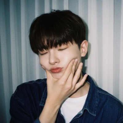 biggest ele lover
tt: yonghoonfx ig: jeeminfy
sangwon debut