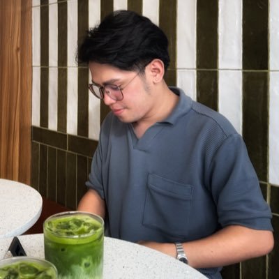 k3nn3ith's profile picture. hiding every cloud under a smile