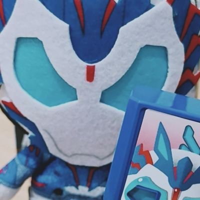 ︎✦︎　0️⃣1⃣🐺💙
