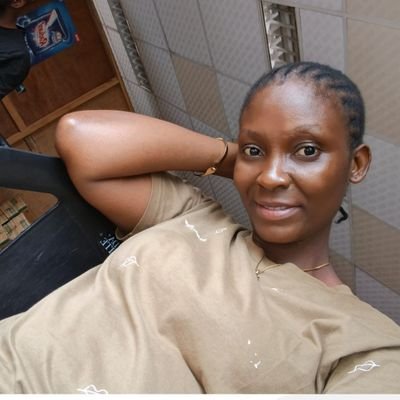Simple personality ,Igbo lady ,Ada ndi Aguata ,Anambra daughter,fully and classified OBIDENT ,#ARSENAL Fan ,#30BG*