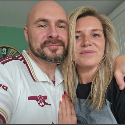 proud father and husband,diehard arsenal fc fan,self taught artist imposter and all round awesome motherfucker!!!
instagram handle : https://t.co/dlAnASljSd
