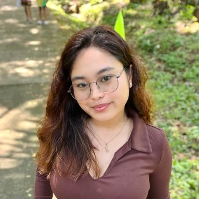 Meldithrose's profile picture. don't prove I'm right.