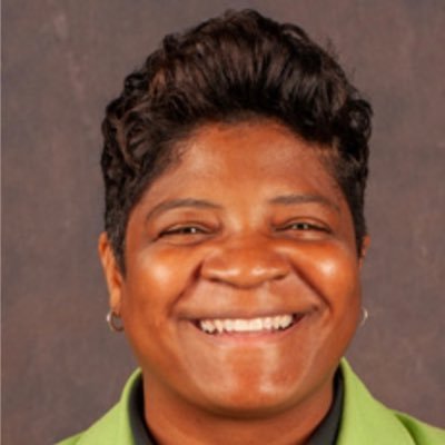 CoachGwenBurton's profile picture. Follow me on Instagram @gburton25