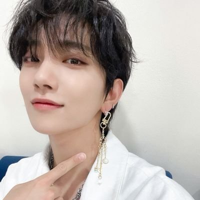 XuSofia92040's profile picture. all for joshua
看到都会回关的