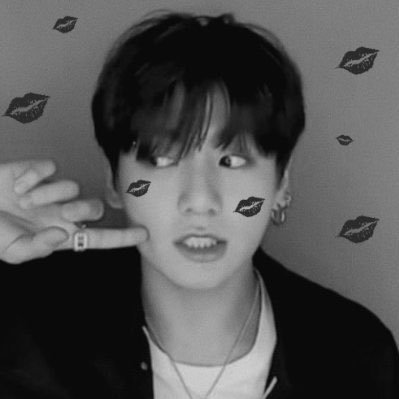 you're my best friend for the rest of my life ⋆@BTS_twt⋆。 ♡ ♡₊˚ 🦢・₊✧@bangtanniesgguk ✩。