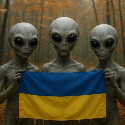 38 God / AI / UFO / UAP / Aliens and Ukraine / My Artist profile: @granstromart