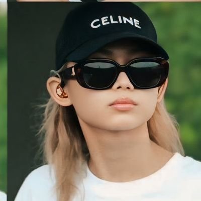 Bini Bloom OT8 Stan 🌸
Bisaya ni Bai 🤙
Gwen My Koala 🐨
MINERO 🫡💪🏼
