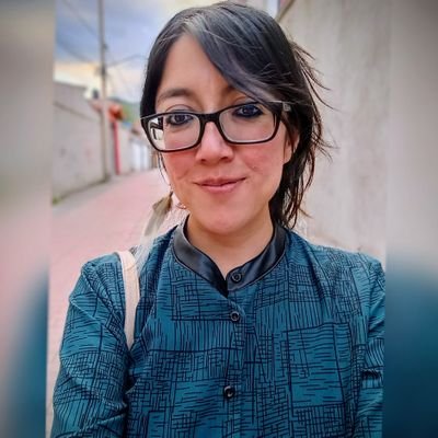 Socióloga de la educación 👩🏻🏫 /
Investigadora Invitada en @ovemundo 🕵🏻♀️/ Escritora en formación 📚 / Mujer Esperanza 🌱 / 💜🚵🏾💃🏾✨