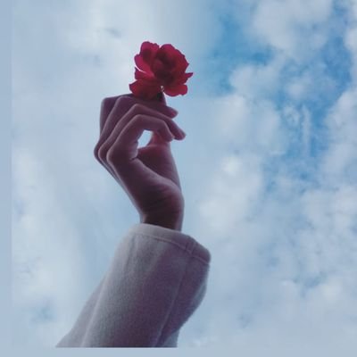 Khan_alishba1's profile picture. 💕🌙📷✈️🌸🌹

insta: alishba__khan1