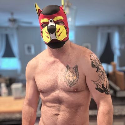 Atlanta📍| Wolf | Pup | I host play parties & have large playroom for collabs | https://t.co/dtkRW6vBvz