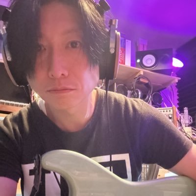 日常アカウント☀️作編曲家🎹 たまに作詞🎤外資系サラリーマン💻 自営業🏬元A社技術者、管理職15年💻 音楽制作を中心に3つ仕事をしています。ちなみに音楽用アカウントは数年前に潰しました。