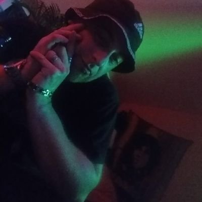 jeffbigsexy's profile picture. Music is the life
Fuck Trump and FYI I'm not on here to pay you to watch you play with yourself. you either be real or be gone. no hoes allowed...