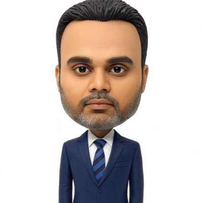 Oracle Cloud & AI Practitioner | YouTuber | Professional Procrastinator | Recliner Lover | Judging Everything Since '80s 🧐