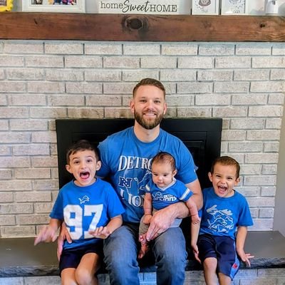 They can't bury what comes from the dirt
#Onepride
#RepDetroit
#DetroitvsEverybody
#SpartanDawgs
