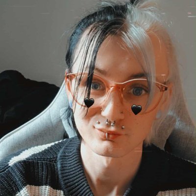 24, Gothic UK Woman⚧️
Reptile Enthusiast🐍
Sneak Legion Member🐰
All opinions are my own