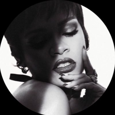 nickisballons's profile picture. (🇬🇭🇩🇪) only here for Rihanna and Nicki Minaj⚓️🎀💯 (inactive)