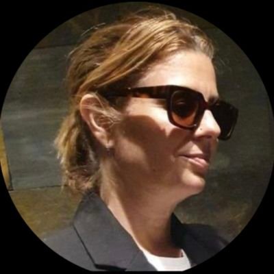 Jurista humanista, especializada en Derechos Humanos. Más fiscal que nunca. Vocal del Consejo General del Poder Judicial. Me alumbran las Perseidas. ✨️✨️
