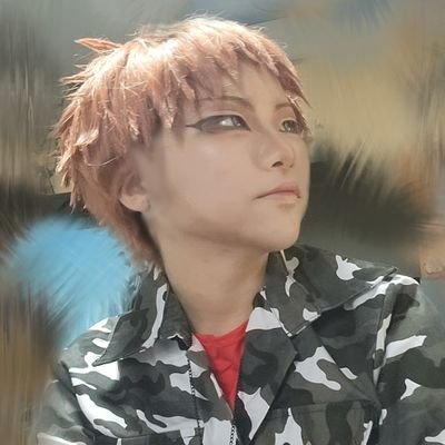 成人済 INFP 東海🚺 154cm 👔🥂推し hpmi,twst,エイステ,hrak他雑多 独り言、写真多め 加工しかしてない とても自由な垢