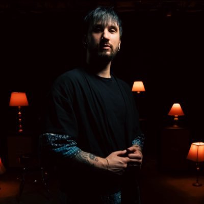 AaronFromNj's profile picture. recently stopped caring and began living// Glasses bender//SSBU wanna be Pokemon Trainer/Yoshi🎃